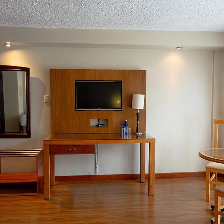 Hotel Santa Monica กูเอ็งกา ภายนอก รูปภาพ